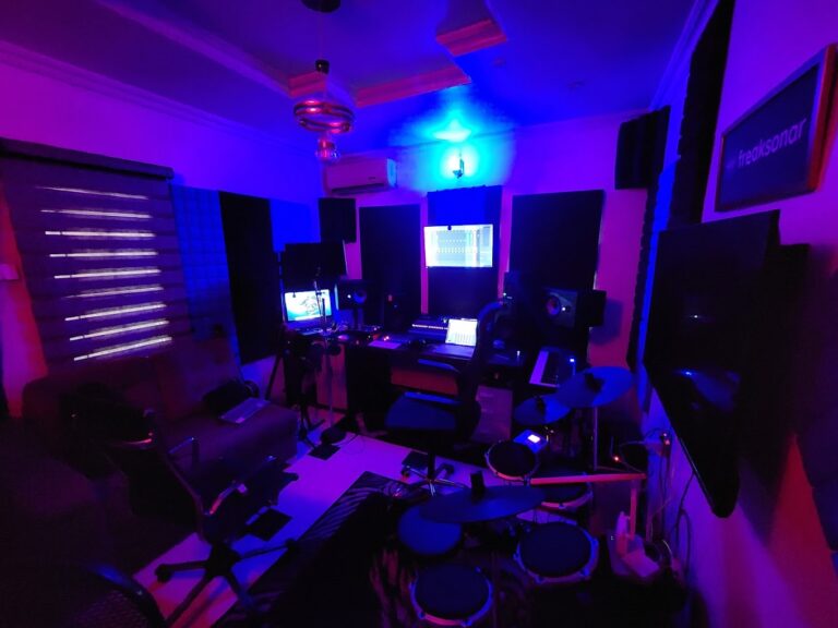 2024 10 11 2 768x576 - Book A Studio Session Online In Lagos Nigeria